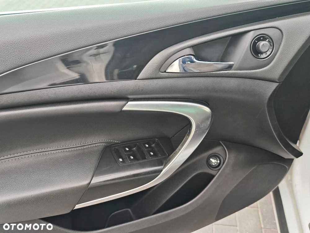 Opel Insignia - 19