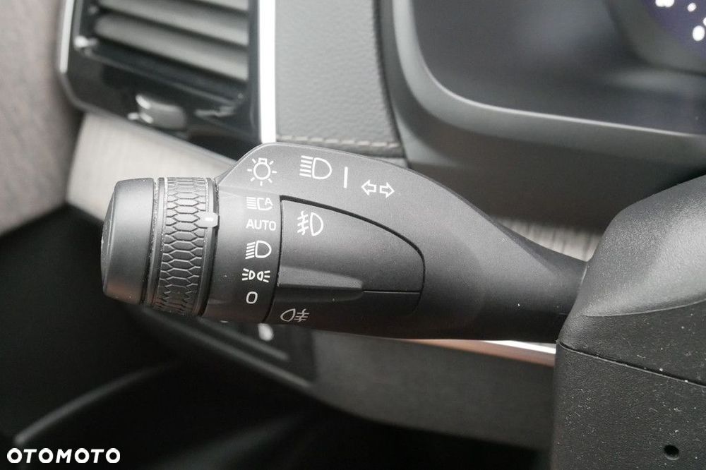 Volvo XC 90 - 31