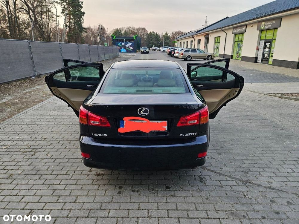 Lexus IS 220 D Prestige - 3