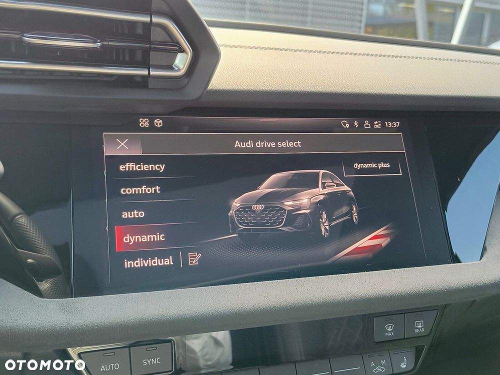 Audi S3 Limousine - 24