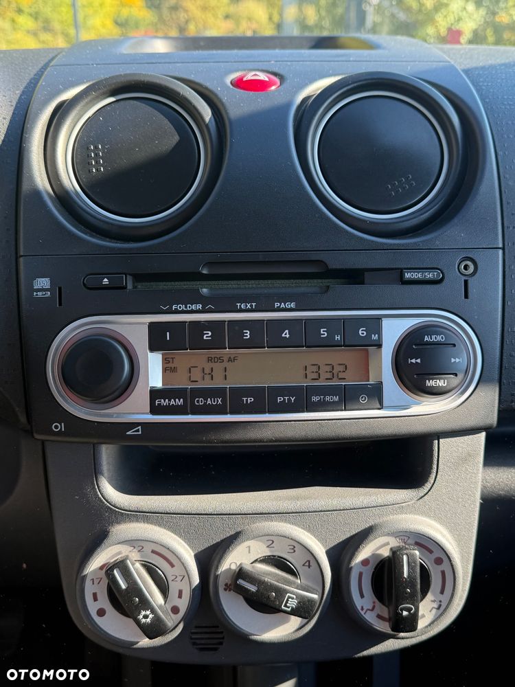 Mitsubishi Colt - 13
