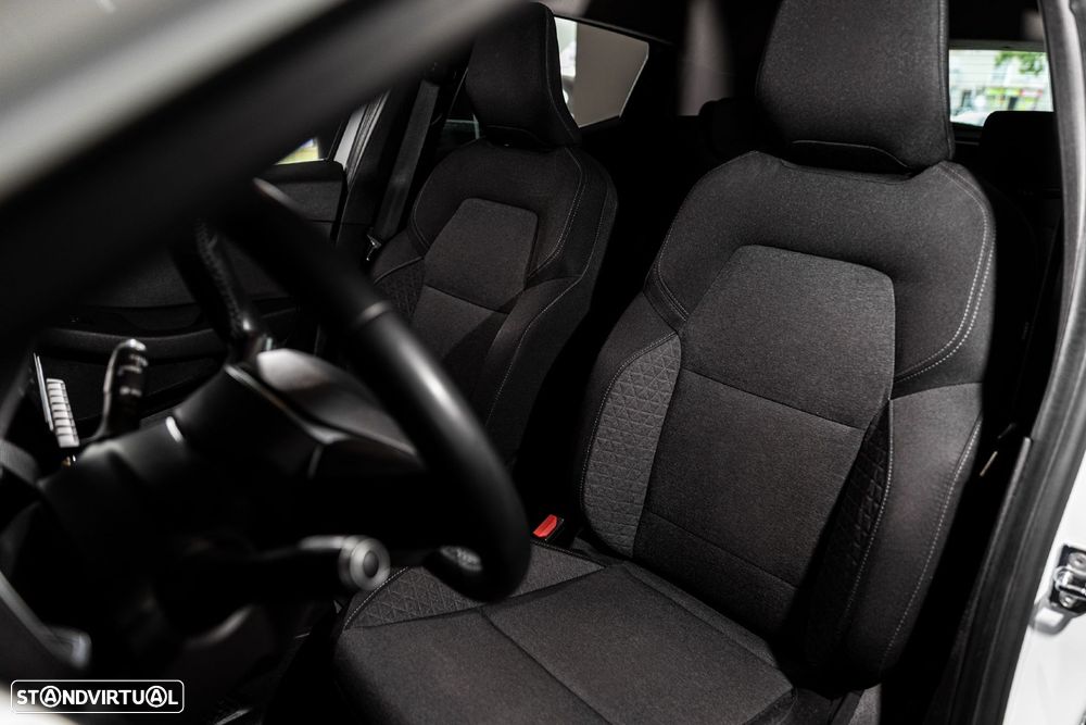 Renault Clio 1.6 E-Tech Intens - 20