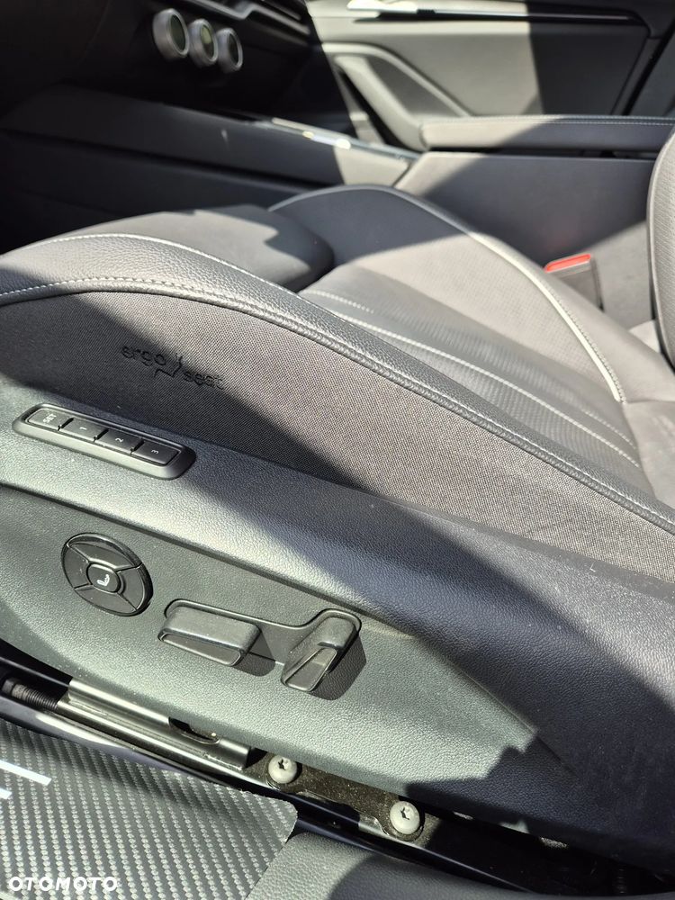 Skoda Superb 2.0 TSI Sportline DSG - 12