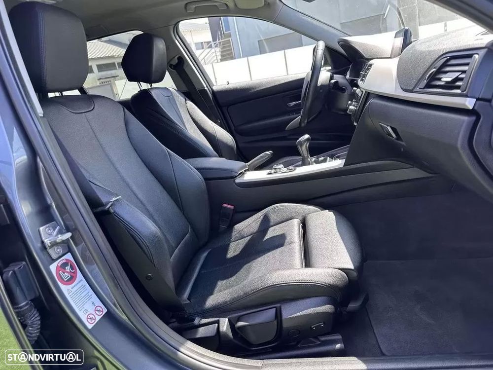 BMW 316 d Line Sport Shadow - 35