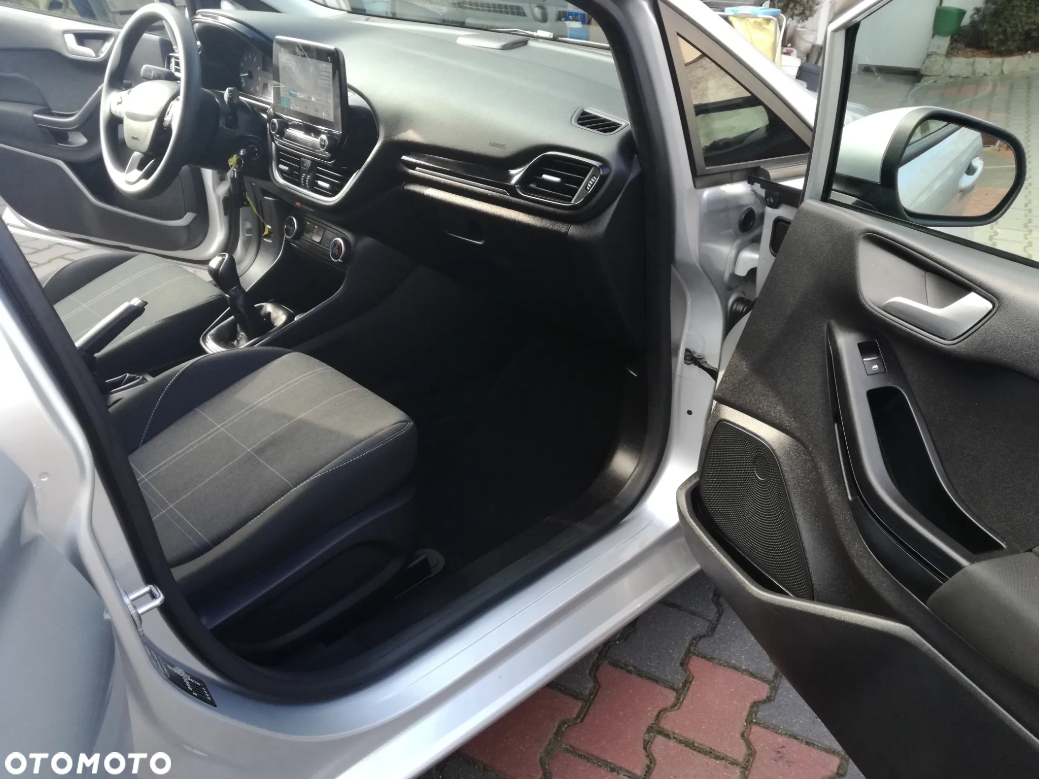 Ford Fiesta 1.1 Trend - 16