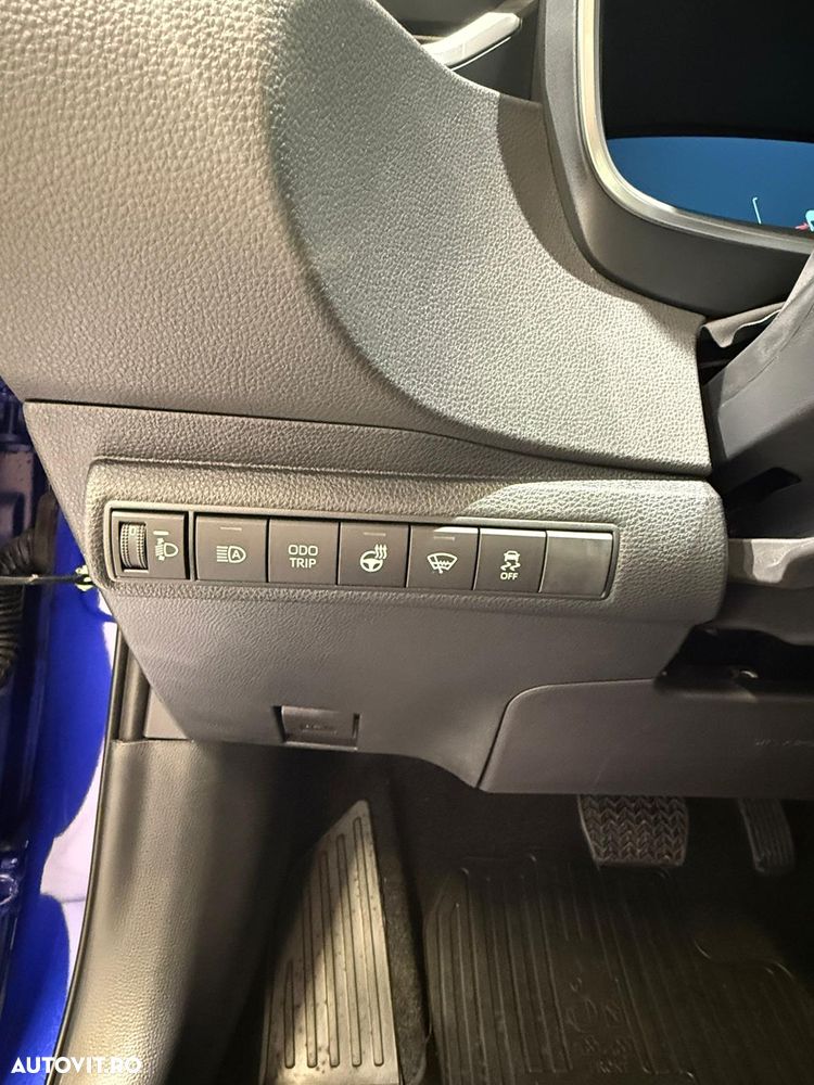 Toyota Corolla 1.8 HSD Dynamic - 9