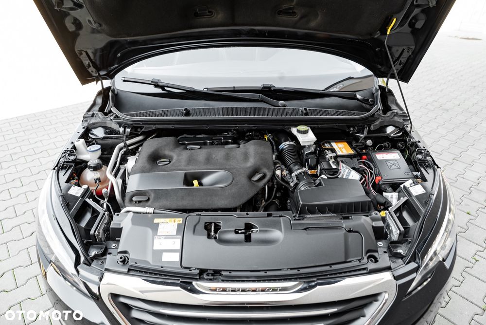 Peugeot 308 HDi FAP 150 Allure - 33