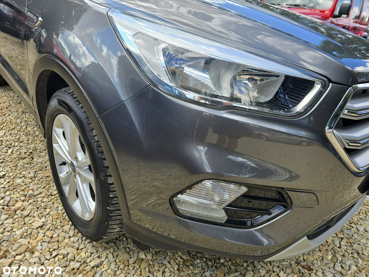 Ford Kuga - 31