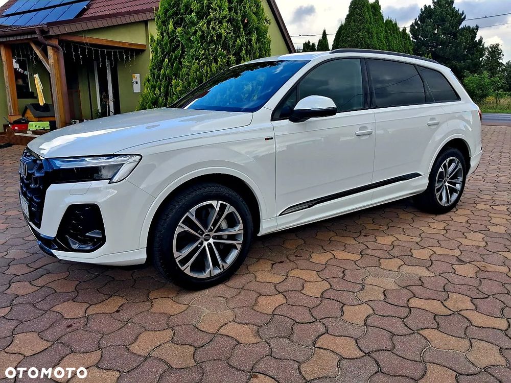 Audi Q7 55 TFSI mHEV Quattro S Line Tiptr - 1
