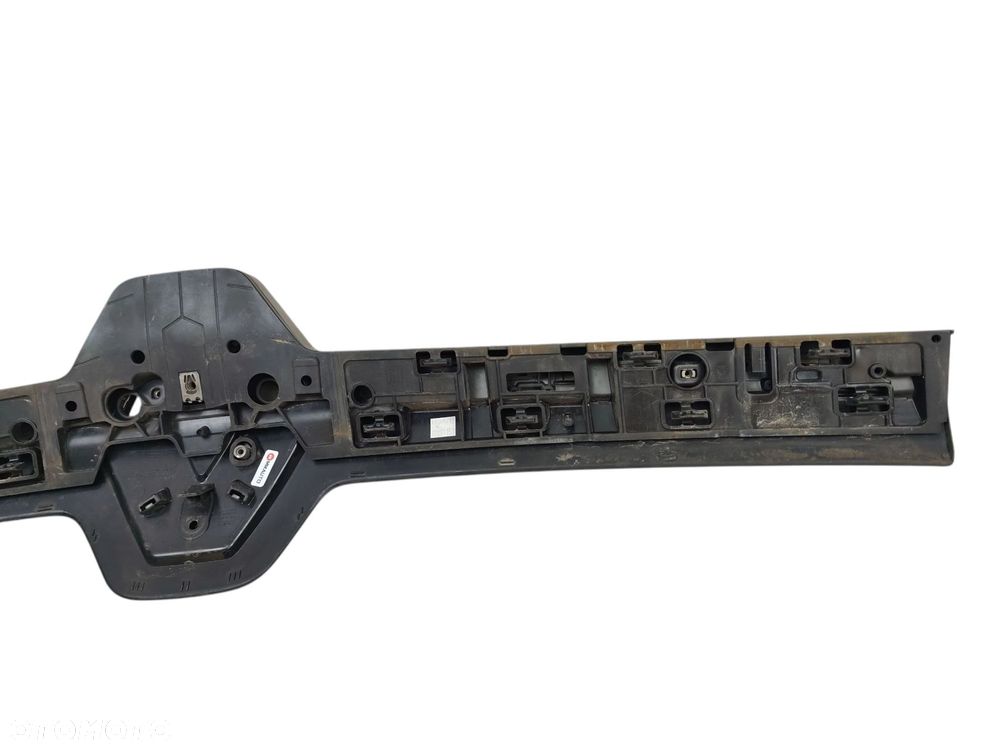 EMBLEMAT MASKI RENAULT TRAFIC III LIFT (2019-2021) 1.6 DCI 90KM 6289519198R - 2