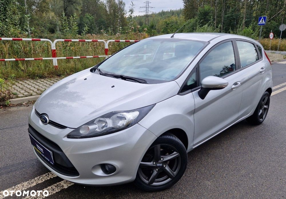 Ford Fiesta - 2