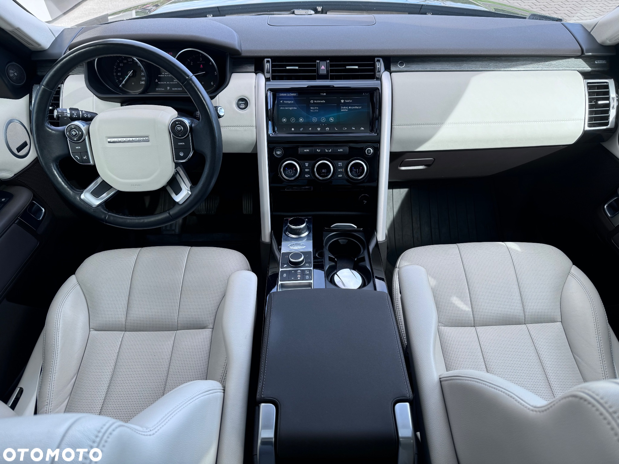 Land Rover Discovery V 2.0 SD4 HSE - 12