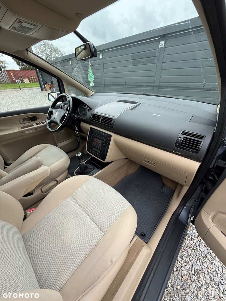 Seat Alhambra - 23