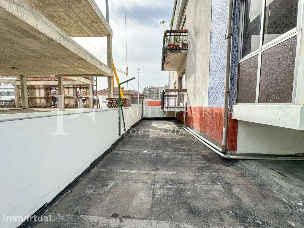 Apartamento T3+1 no centro de Famalicão - Grande imagem: 3/21