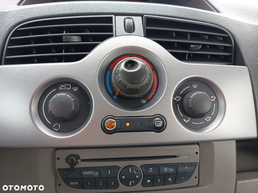 Renault Kangoo 1.6 16V 105 Happy Family - 19