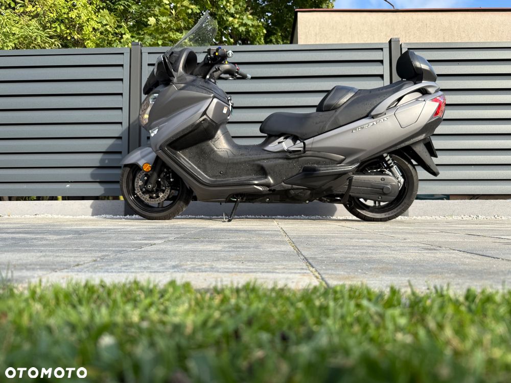 Suzuki Burgman - 7