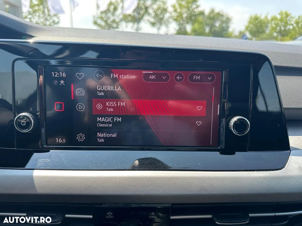 Volkswagen Golf 2.0 TDI Life - 27