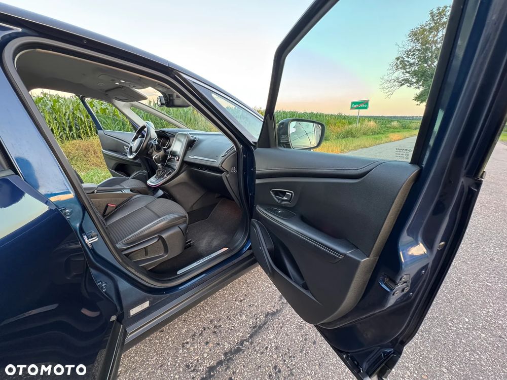 Renault Scenic 1.5 dCi Energy Limited EDC EU6 - 22