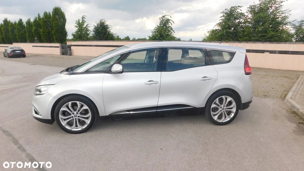Renault Grand Scenic Gr 1.2 TCe Energy Life EU6 - 15