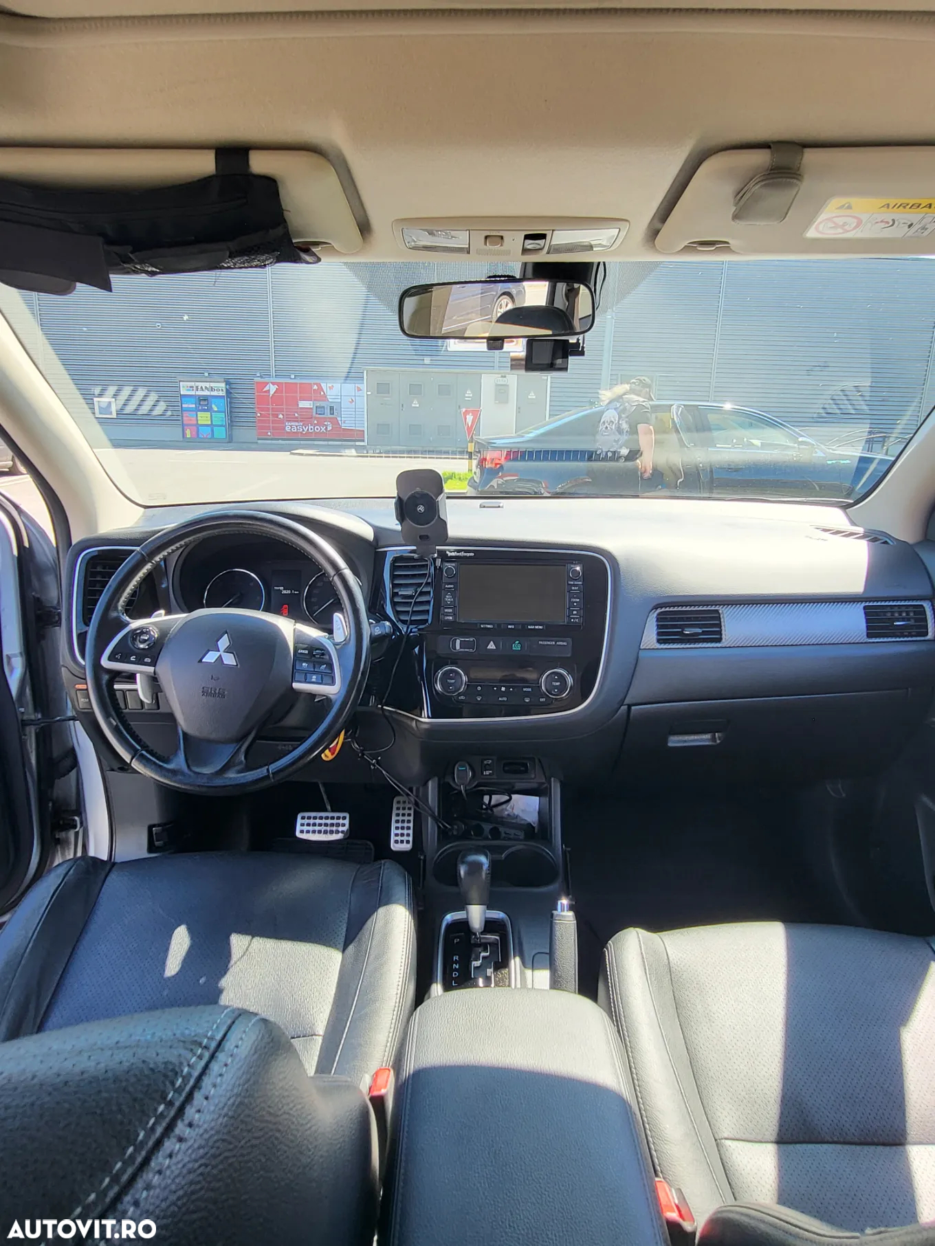 Mitsubishi Outlander 2.2 DI-D 4WD Automatik Instyle - 16