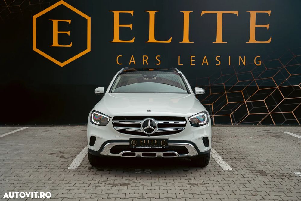 Mercedes-Benz GLC 300 e 4MATIC - 2