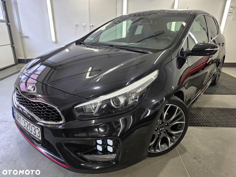 Kia Ceed 1.6 T-GDI GT - 4