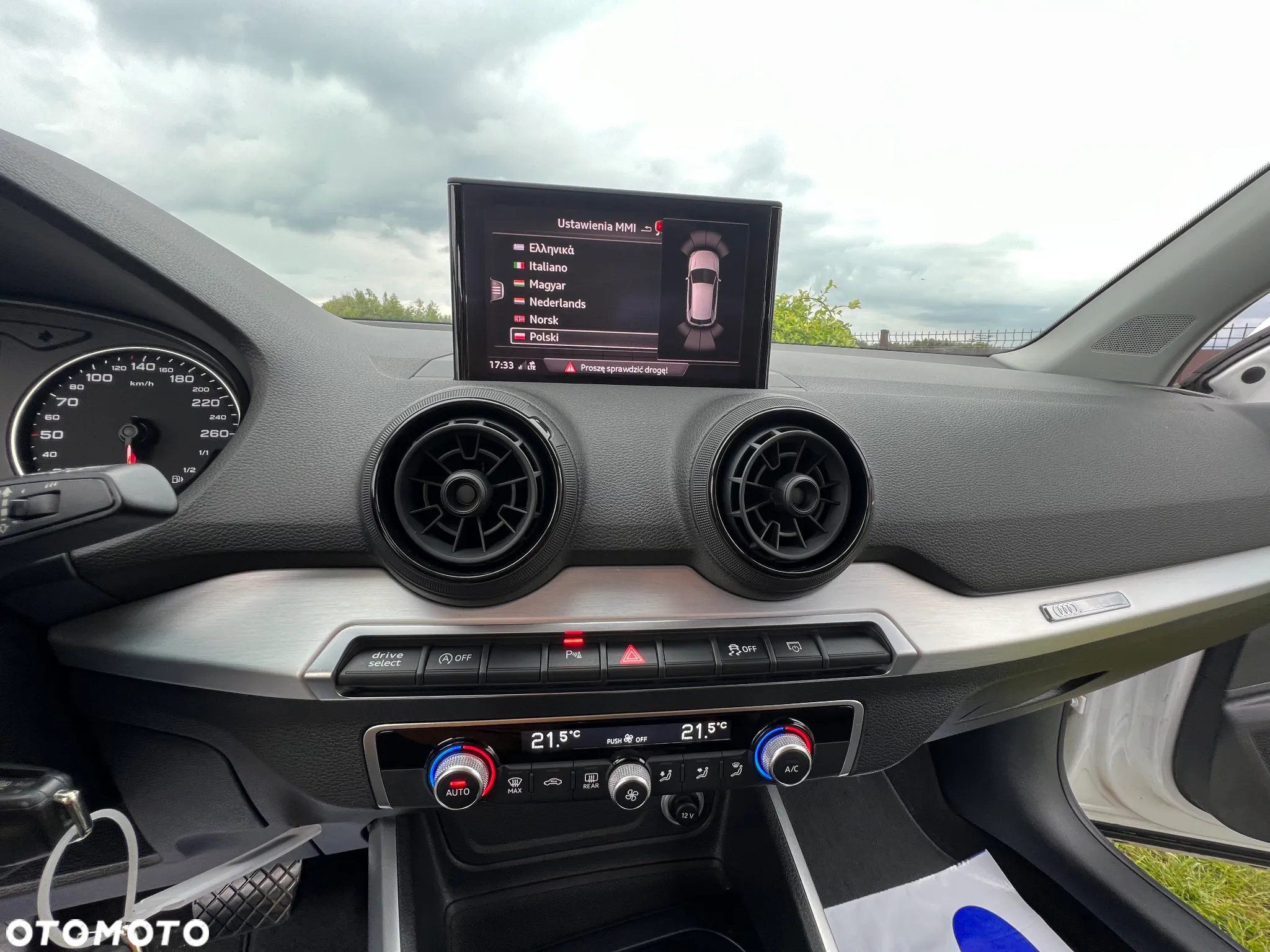 Audi Q2 1.6 TDI Sport S tronic - 33