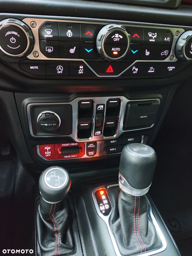 Jeep Wrangler 2.0 T-GDI Hardtop AWD Automatik Rubicon - 23