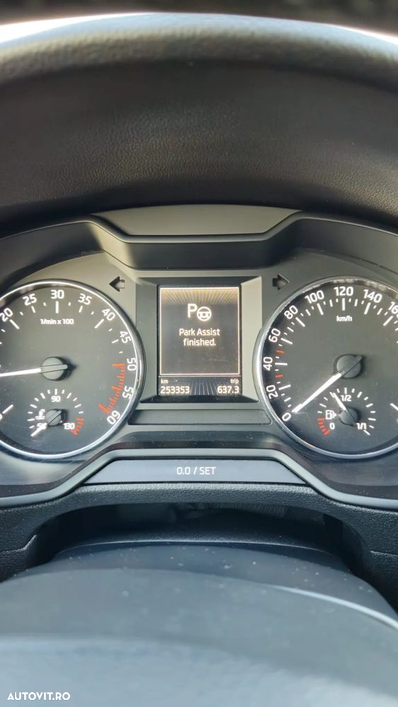Skoda Octavia 1.6 TDI GREENLINE - 33