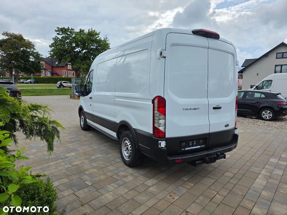 Ford Transit - 8