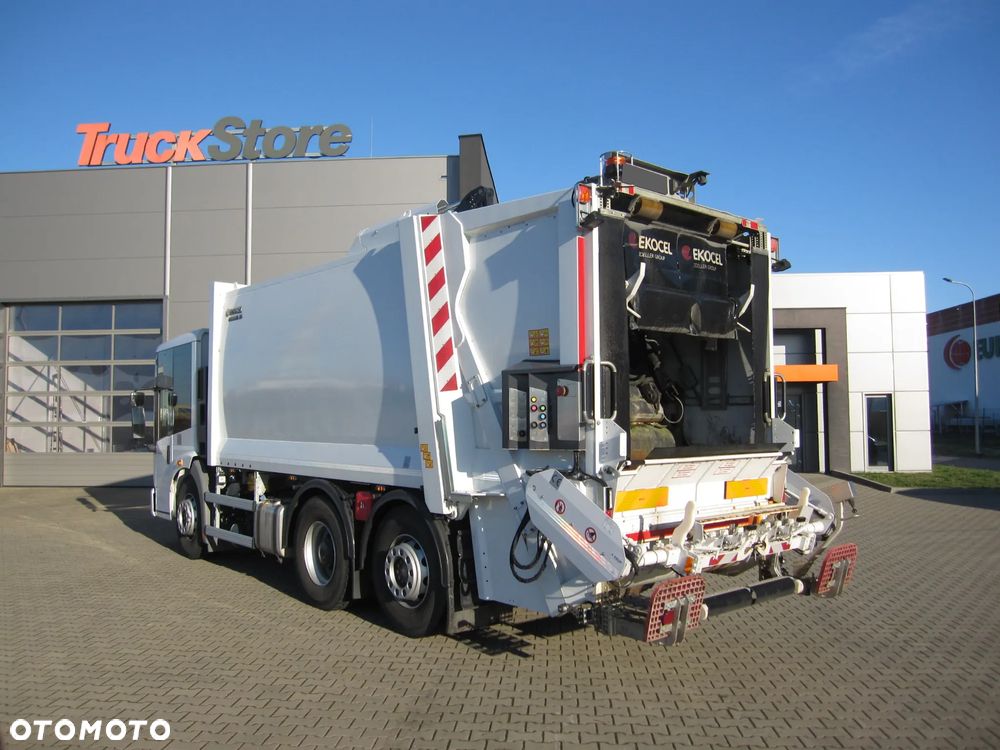 Mercedes-Benz ECONIC 2630 - 4