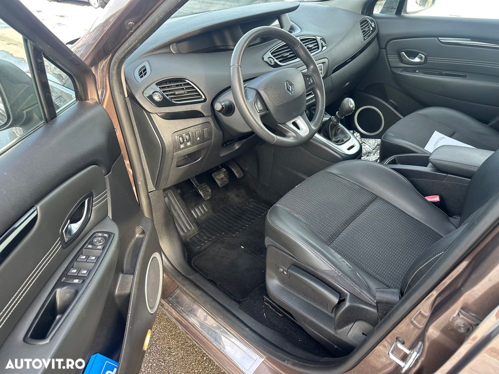 Renault Scenic - 6