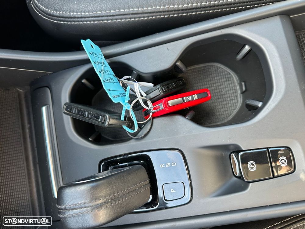 Volvo XC 40 1.5 T5 PHEV Momentum - 21