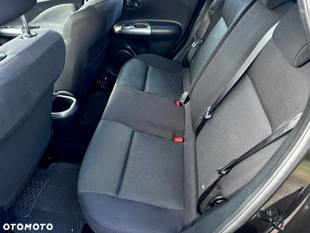 Nissan Juke 1.6 Visia - 12