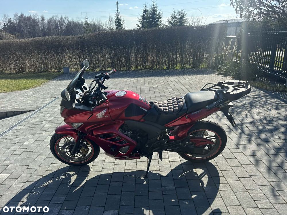 Honda CBF - 3