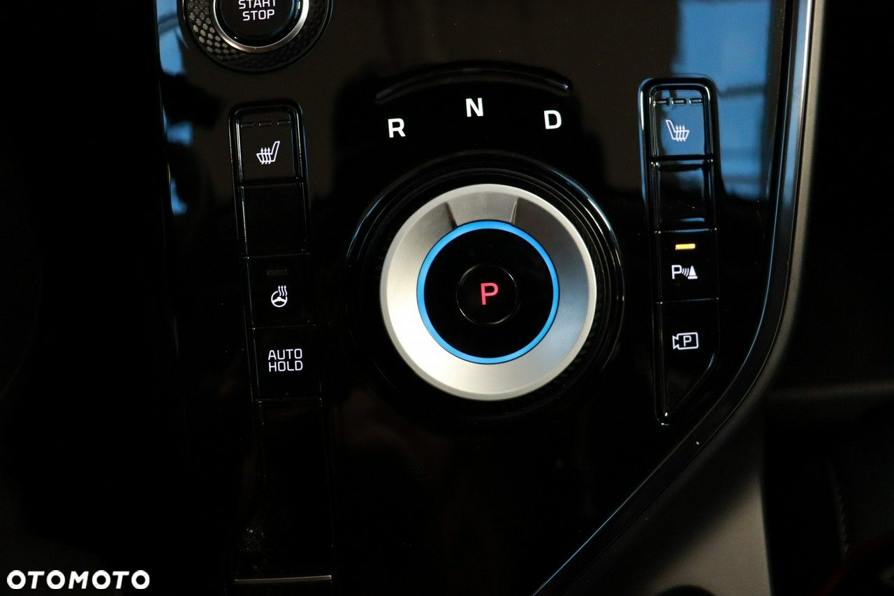 Kia Niro - 17