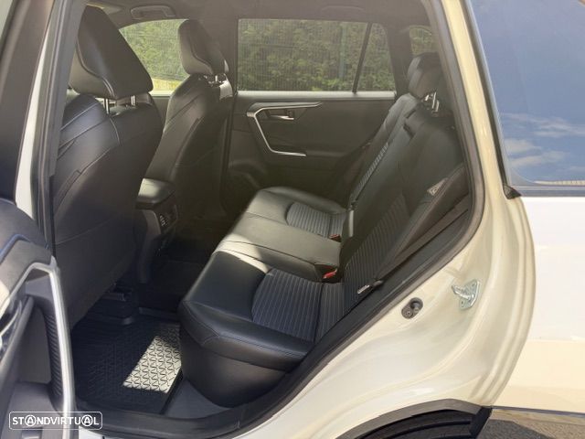 Toyota RAV4 2.5 HDF Square Collection AWD-i - 18