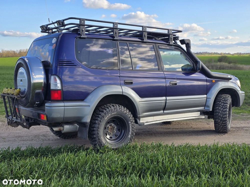 Toyota Land Cruiser VZJ95 3.4 Special - 4