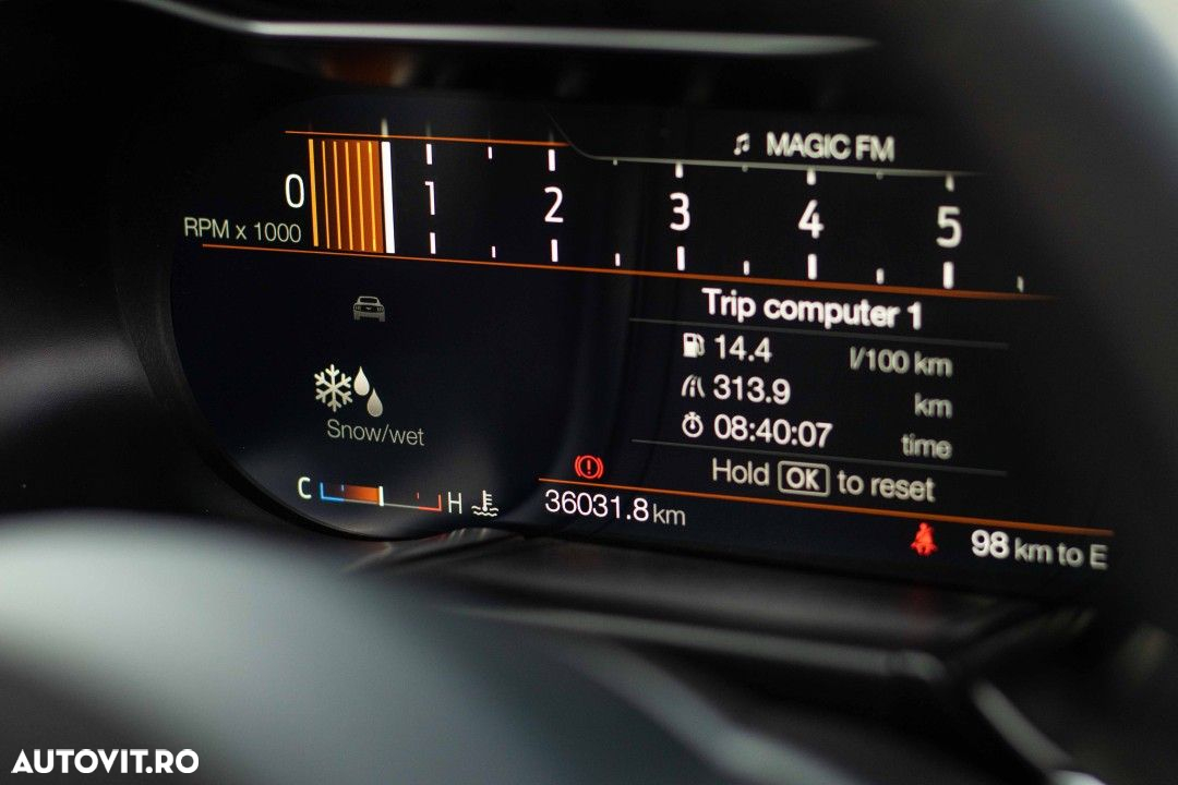 Ford Mustang - 33