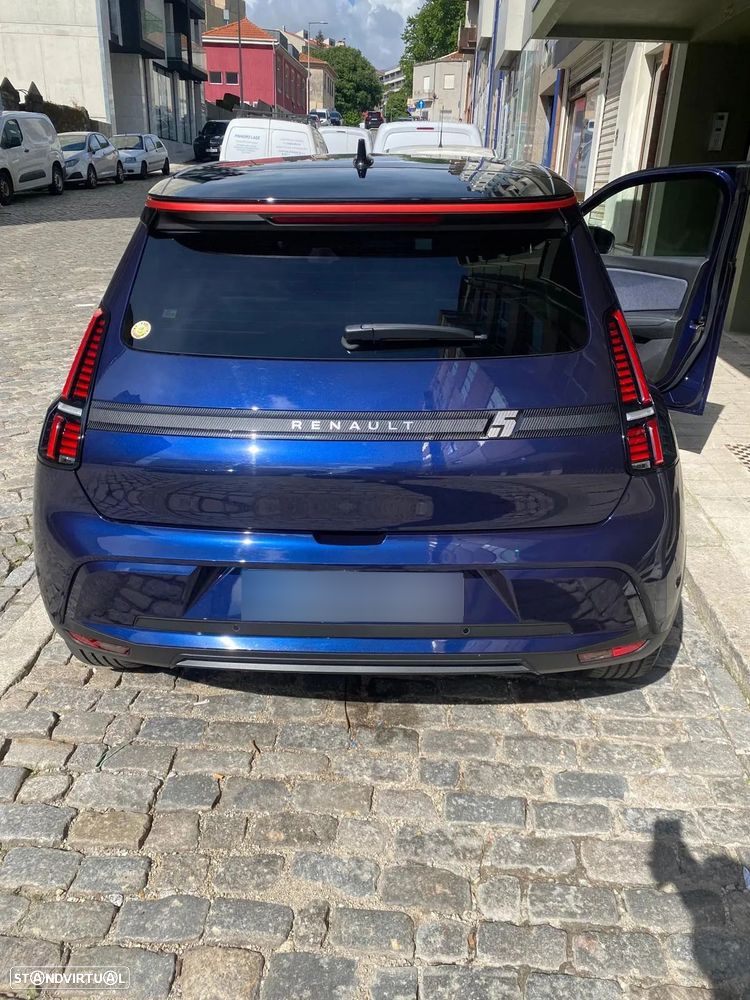 Renault 5 E-Tech 40 kWh Iconic Cinq Autonomia Urbana - 5