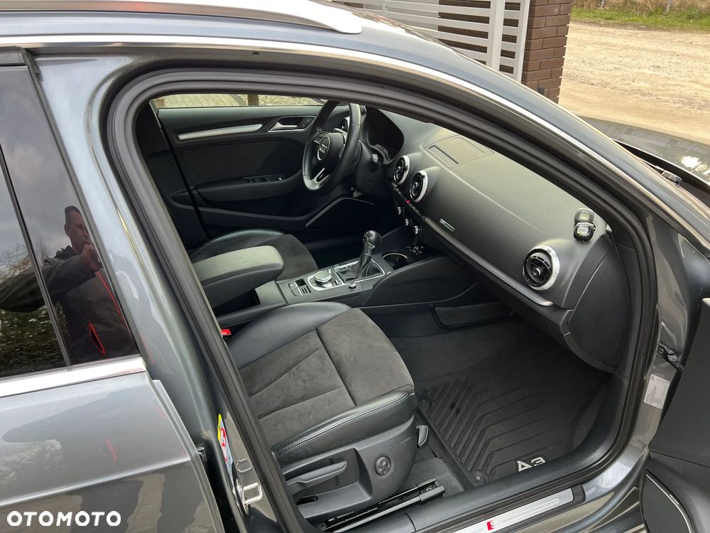 Audi A3 Sportback 2.0 TDI (clean diesel) S tronic S line Sportpaket - 10