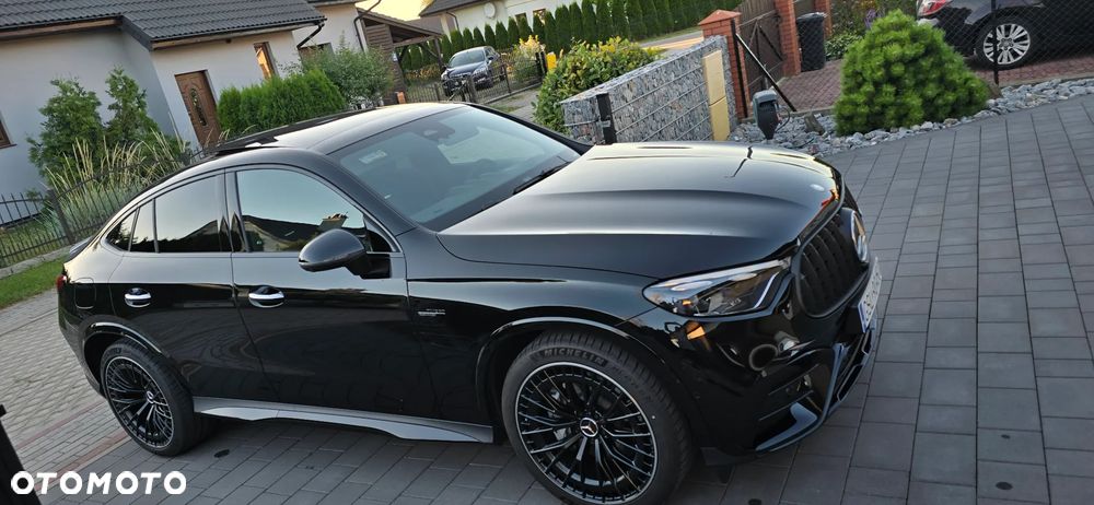 Mercedes-Benz GLC - 1