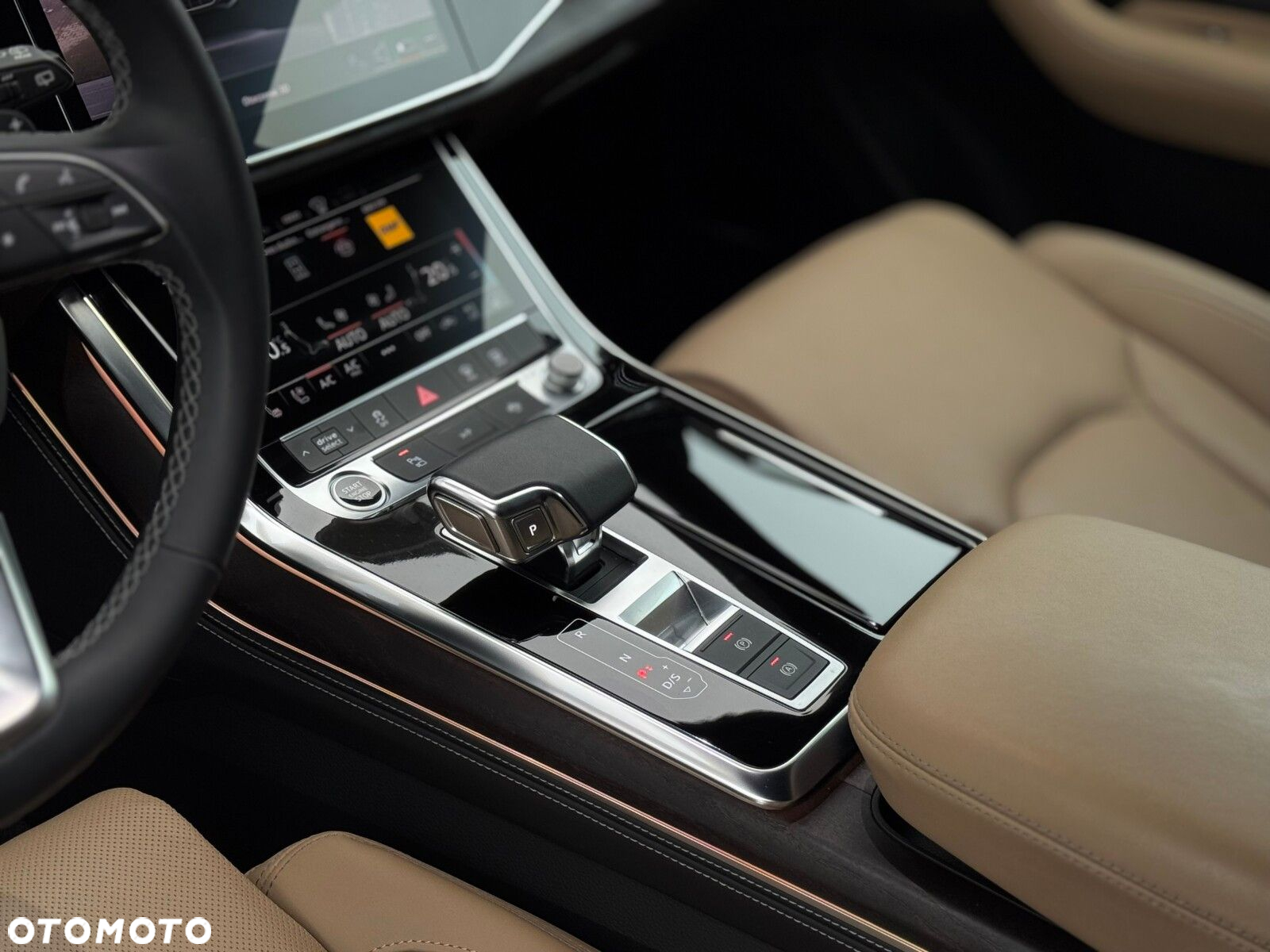 Audi Q8 - 11