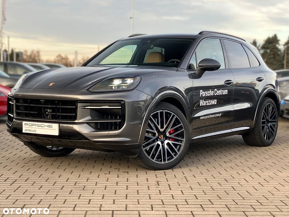 Porsche Cayenne - 1