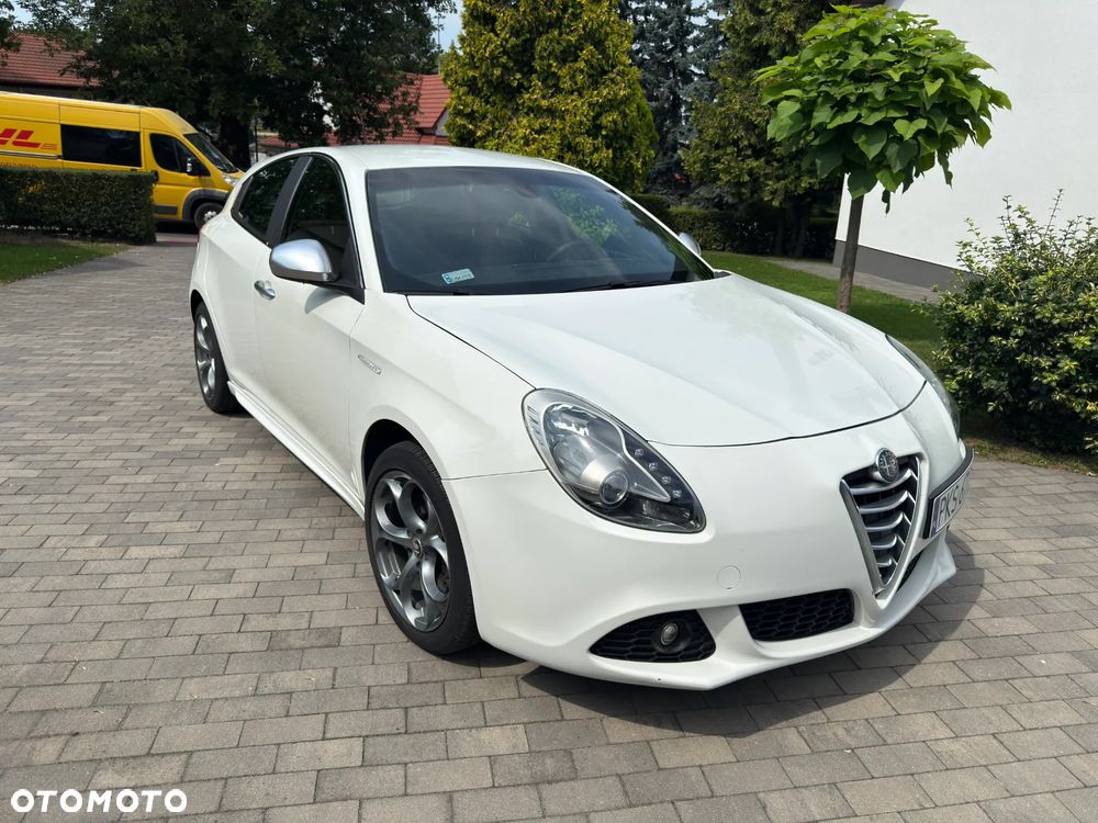 Alfa Romeo Giulietta 2.0 JTDM Distinctive - 2