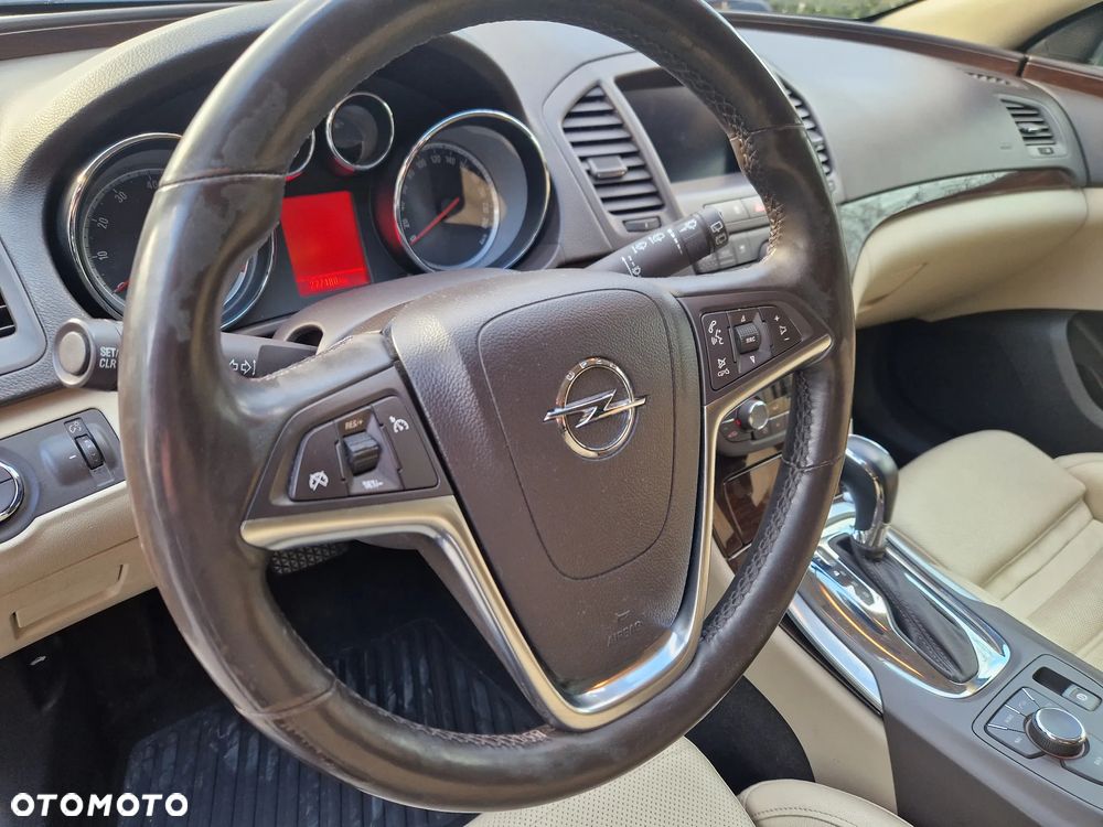 Opel Insignia 2.8 Turbo 4x4 Sport - 28