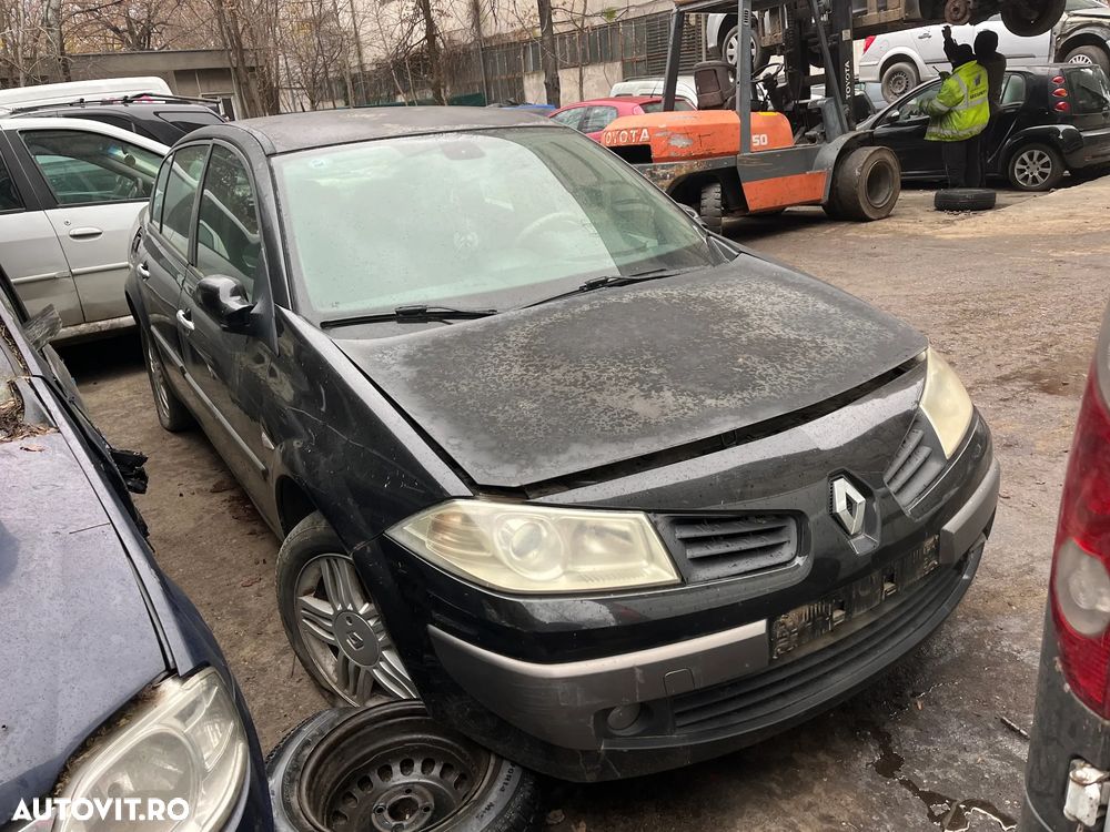 Dezmembrez Renault Megane 2 facelift negru 1,5 DCI Euro 4 2007 - 5