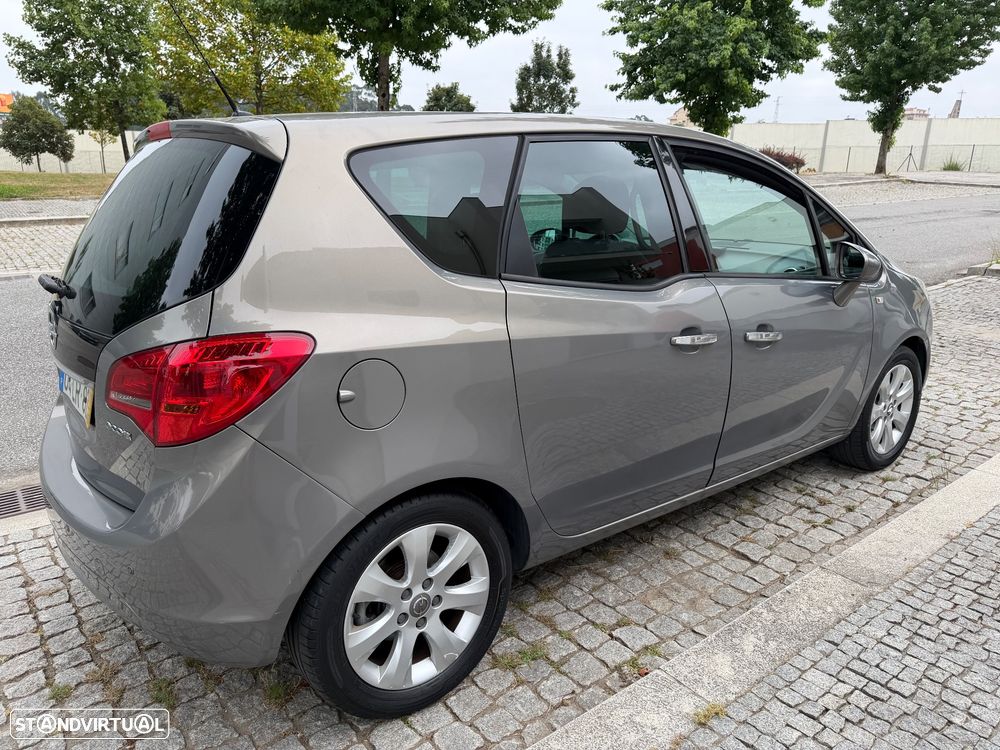 Opel Meriva 1.3 CDTI Cosmo - 2
