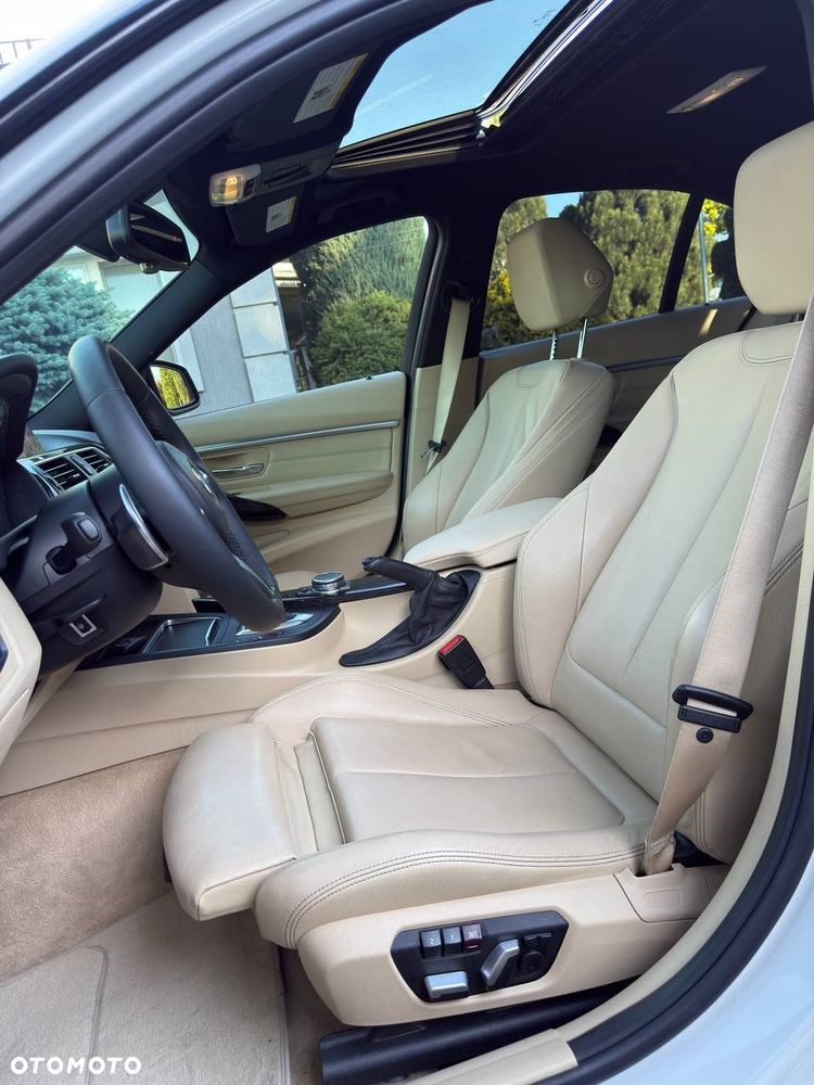 BMW Seria 3 328i - 19