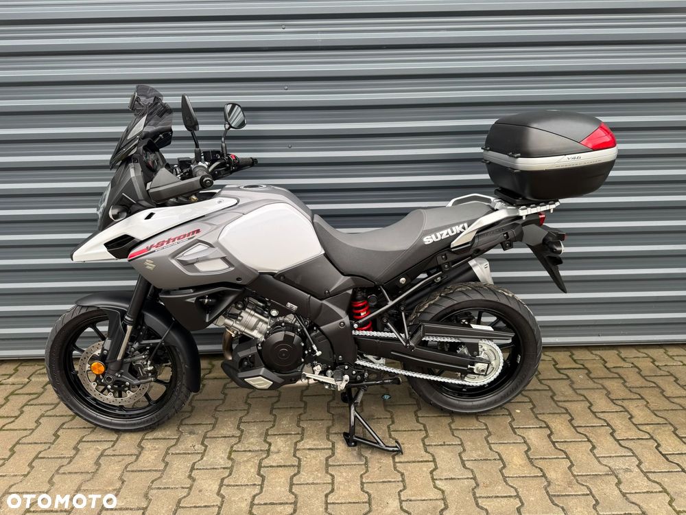Suzuki DL - 4